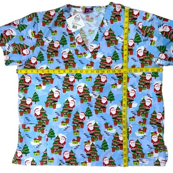Devine Curves Scrub Christmas Top Women V Neck Short Sleeve Santa Blue Plus 3X - Picture 3 of 15
